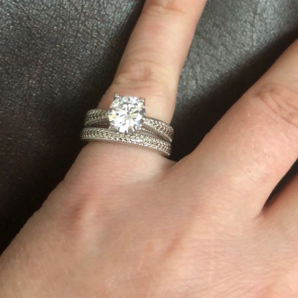 Luxury 925 Silver Ring Round Cut White Sapphire - Picture 6 of 6